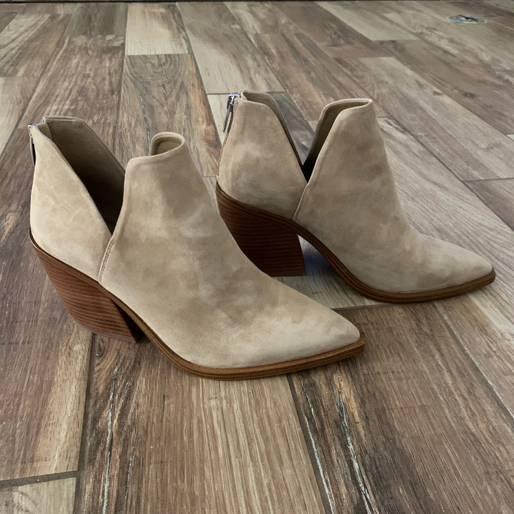 Gigietta Bootie